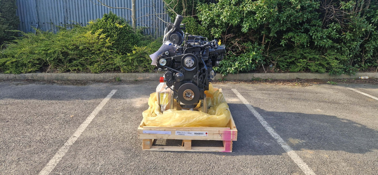 Cummins QSB 6.7 engine unused 6 cylinder CM2450 ECU - Motor pro Stavební technika: obrázek 4 Cummins QSB 6.7 engine unused 6 cylinder CM2450 ECU - Motor pro Stavební technika: obrázek 4