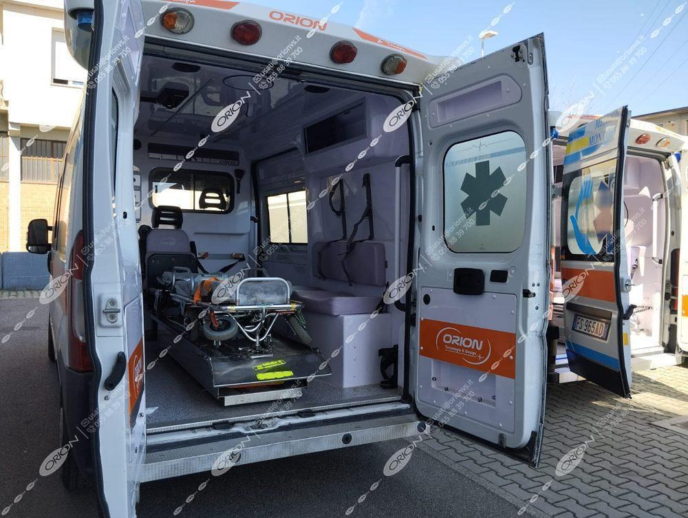 ORION FIAT 290 DUCATO - Pohotovostní vůz: obrázek 4 ORION FIAT 290 DUCATO - Pohotovostní vůz: obrázek 4