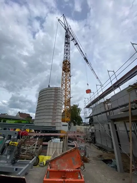 2014 Liebherr 53K - Věžový jeřáb: obrázek 1 2014 Liebherr 53K - Věžový jeřáb: obrázek 1