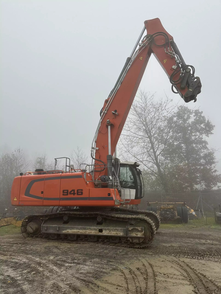 2016 Liebherr R 946 NLC - Pásové rýpadlo: obrázek 2 2016 Liebherr R 946 NLC - Pásové rýpadlo: obrázek 2