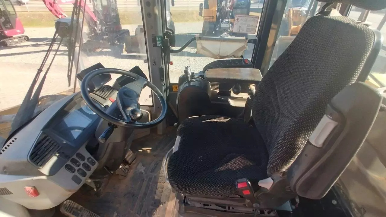 2018 Komatsu WA 470-8 - Kolový nakladač: obrázek 5 2018 Komatsu WA 470-8 - Kolový nakladač: obrázek 5