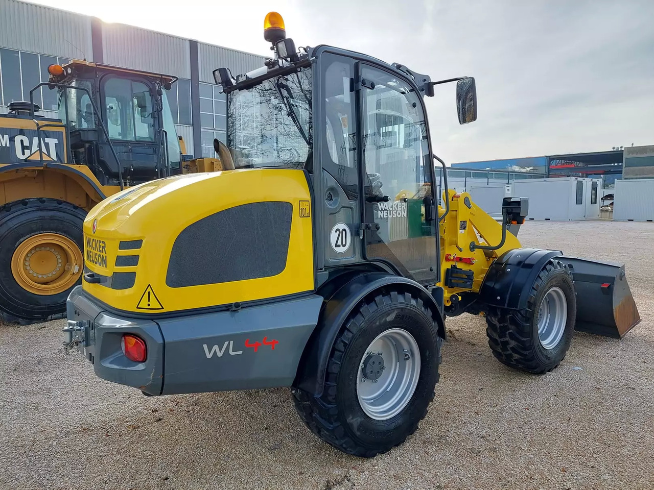 2022 Wacker Neuson WL 44 - Kolový nakladač: obrázek 3 2022 Wacker Neuson WL 44 - Kolový nakladač: obrázek 3