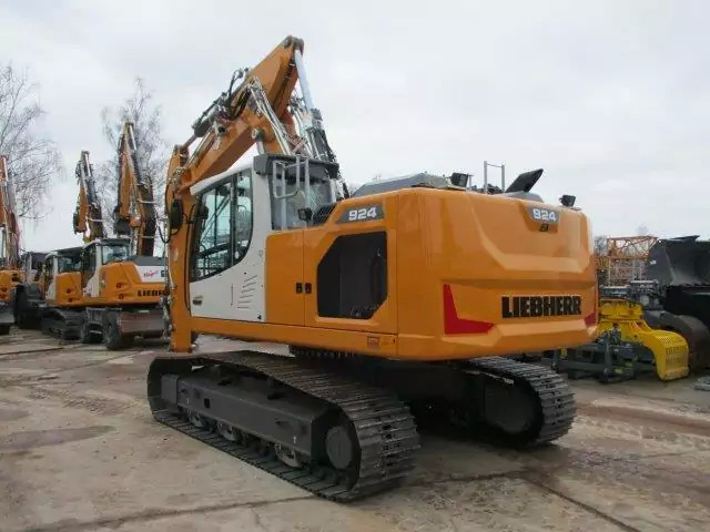 2023 Liebherr R 924 LC Litronic G8.0-D - Pásové rýpadlo: obrázek 3 2023 Liebherr R 924 LC Litronic G8.0-D - Pásové rýpadlo: obrázek 3