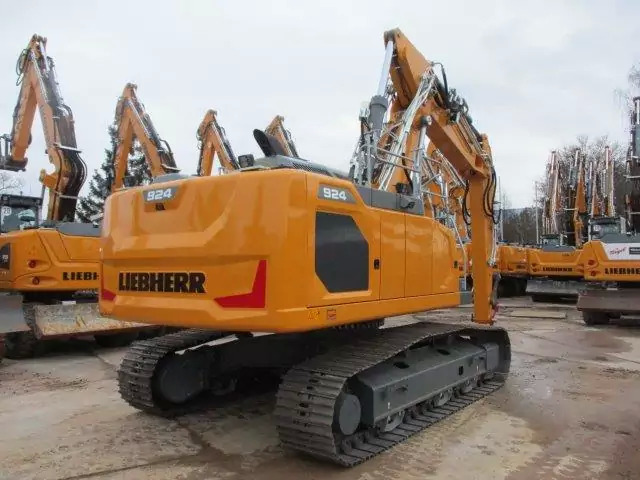 2023 Liebherr R 924 LC Litronic G8.0-D - Pásové rýpadlo: obrázek 4 2023 Liebherr R 924 LC Litronic G8.0-D - Pásové rýpadlo: obrázek 4