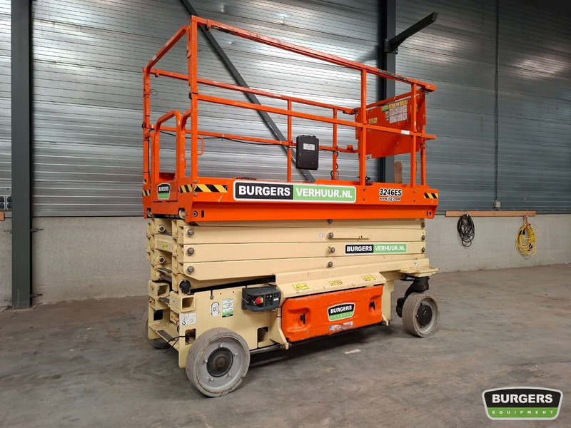 JLG 3246ES - Nůžková plošina: obrázek 1 JLG 3246ES - Nůžková plošina: obrázek 1