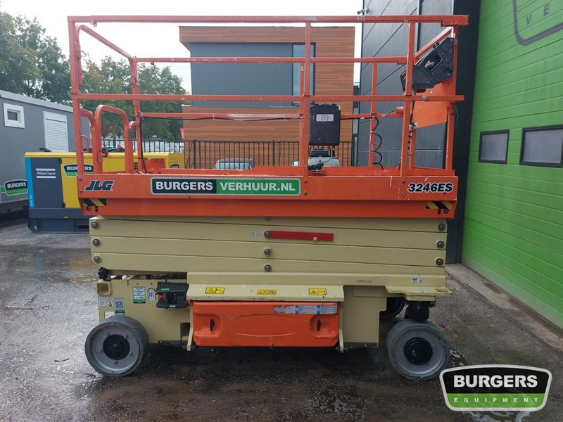 JLG 3246ES - Nůžková plošina: obrázek 4 JLG 3246ES - Nůžková plošina: obrázek 4