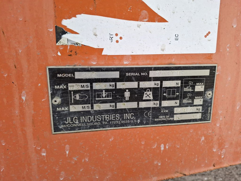 JLG 680S - Teleskopická plošina: obrázek 5 JLG 680S - Teleskopická plošina: obrázek 5