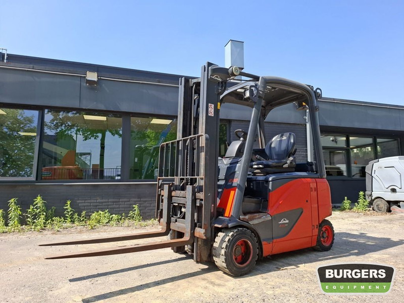 Linde E20PH - Elektrický vysokozdvižný vozík: obrázek 1 Linde E20PH - Elektrický vysokozdvižný vozík: obrázek 1