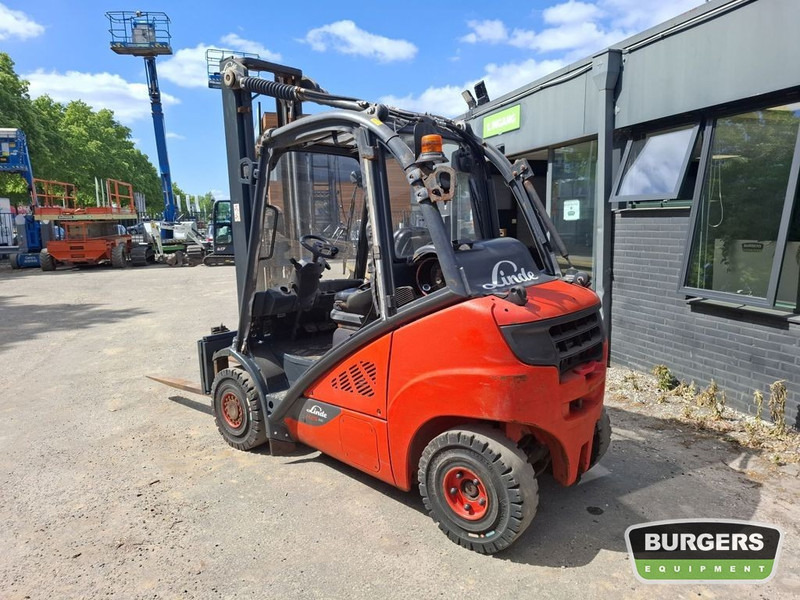 Linde H25T - Plynový vysokozdvižný vozík: obrázek 4 Linde H25T - Plynový vysokozdvižný vozík: obrázek 4