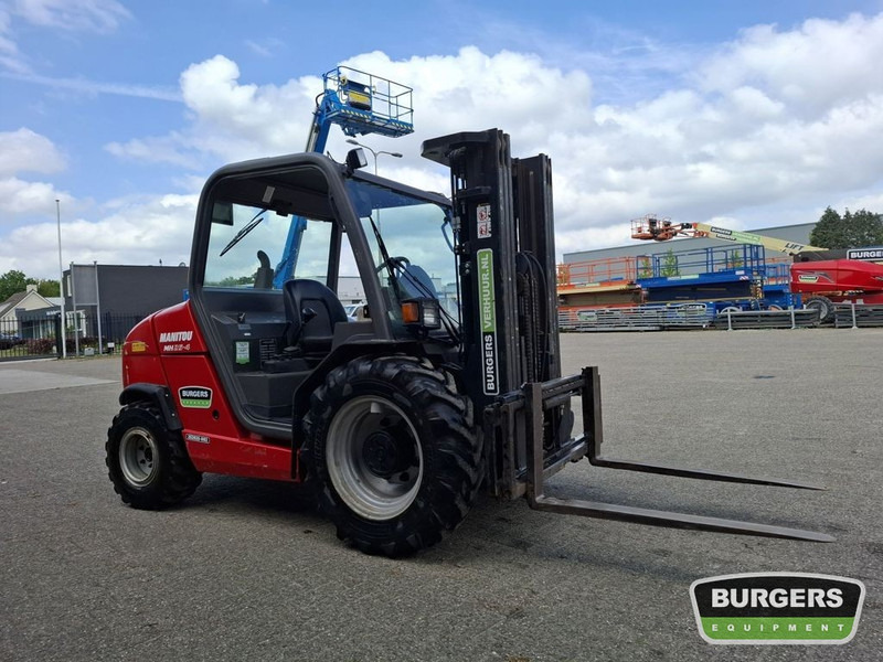 Manitou MH25-4 Buggy - Vysokozdvižný vozík terénní: obrázek 2 Manitou MH25-4 Buggy - Vysokozdvižný vozík terénní: obrázek 2