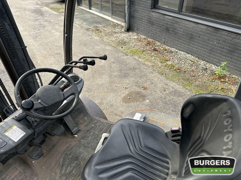 Toyota 8FDF25 - Dieselový vysokozdvižný vozík: obrázek 5 Toyota 8FDF25 - Dieselový vysokozdvižný vozík: obrázek 5