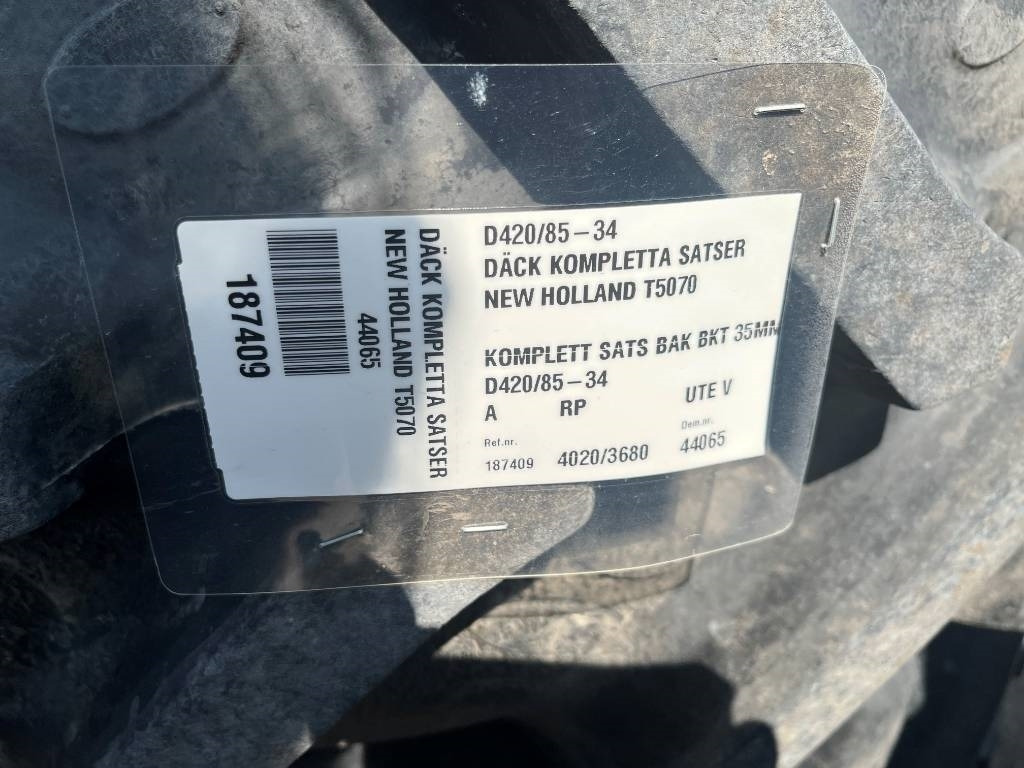 BKT 420/85R34 till New Holland T5070 - Pneumatiky pro Zemědělská technika: obrázek 2 BKT 420/85R34 till New Holland T5070 - Pneumatiky pro Zemědělská technika: obrázek 2