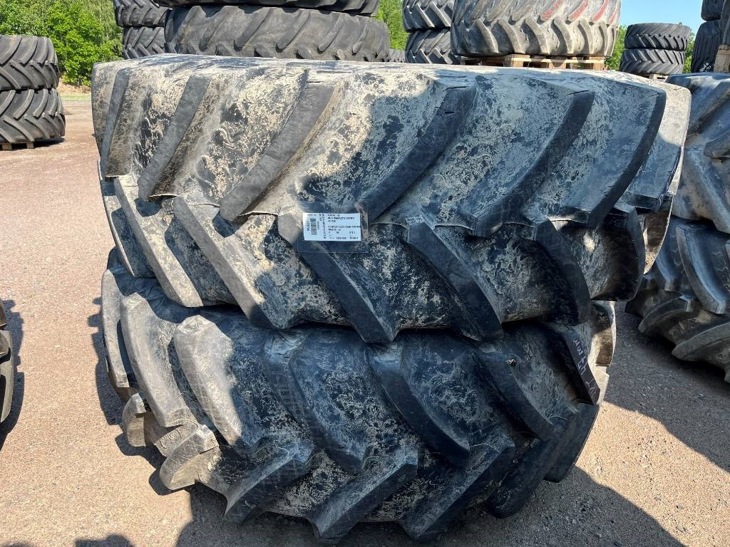 BKT 620/70R42 John Deere 7930 - Pneumatiky pro Zemědělská technika: obrázek 1 BKT 620/70R42 John Deere 7930 - Pneumatiky pro Zemědělská technika: obrázek 1