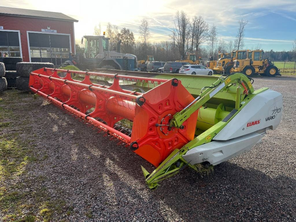 Claas 770 Vario Skärbord / Header 528 - Příslušenství ke kombajnům: obrázek 1 Claas 770 Vario Skärbord / Header 528 - Příslušenství ke kombajnům: obrázek 1
