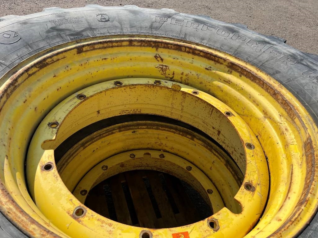 Firestone 650/65R42 till John Deere 7920 - Pneumatiky pro Zemědělská technika: obrázek 3 Firestone 650/65R42 till John Deere 7920 - Pneumatiky pro Zemědělská technika: obrázek 3