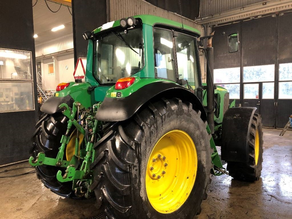 John Deere 6920 S Dismantled: only spare parts - Traktor: obrázek 3 John Deere 6920 S Dismantled: only spare parts - Traktor: obrázek 3