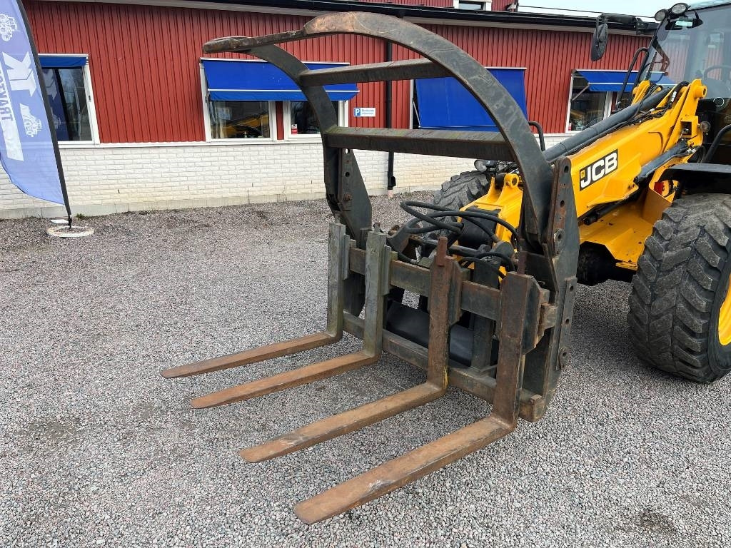Klämmgaffel / Grip Hydraulisk Lundberg / Volvo - Drapák pro Stavební technika: obrázek 1 Klämmgaffel / Grip Hydraulisk Lundberg / Volvo - Drapák pro Stavební technika: obrázek 1