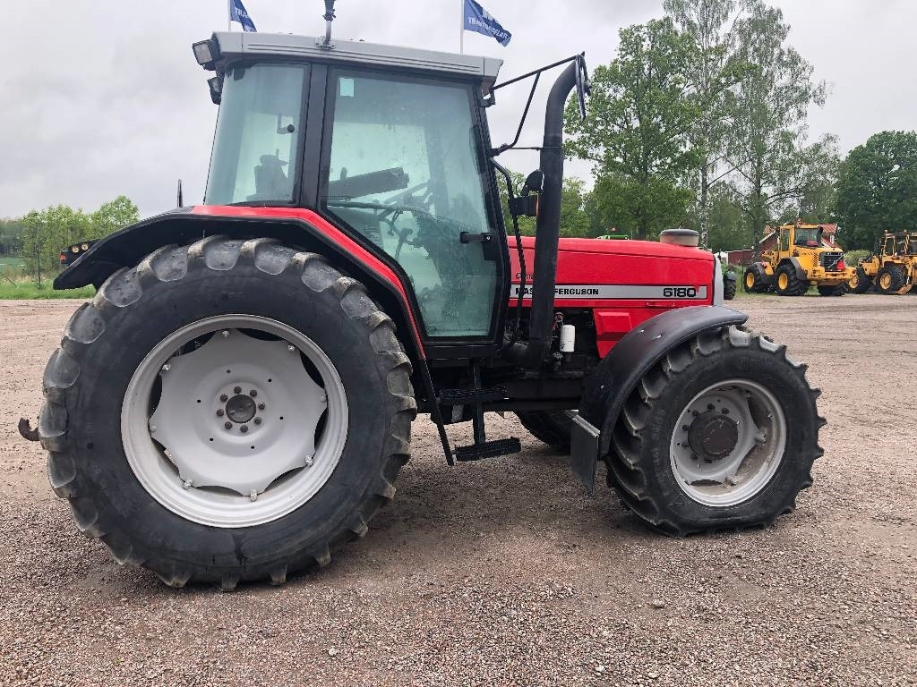 Massey Ferguson 6180 Dismantled for spare parts - Traktor: obrázek 3 Massey Ferguson 6180 Dismantled for spare parts - Traktor: obrázek 3