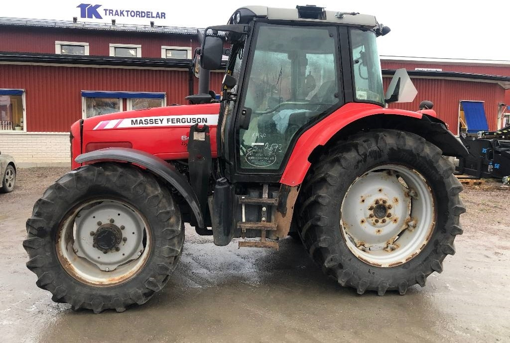 Massey Ferguson 6470 Dismantled: only spare parts - Traktor: obrázek 1 Massey Ferguson 6470 Dismantled: only spare parts - Traktor: obrázek 1