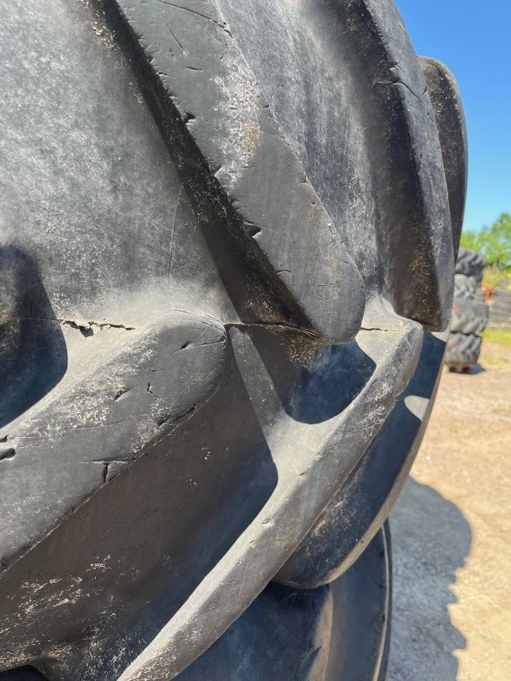 Michelin 650/65R38 520/65R28 till Case , MC Cormick - Pneumatiky pro Zemědělská technika: obrázek 3 Michelin 650/65R38 520/65R28 till Case , MC Cormick - Pneumatiky pro Zemědělská technika: obrázek 3