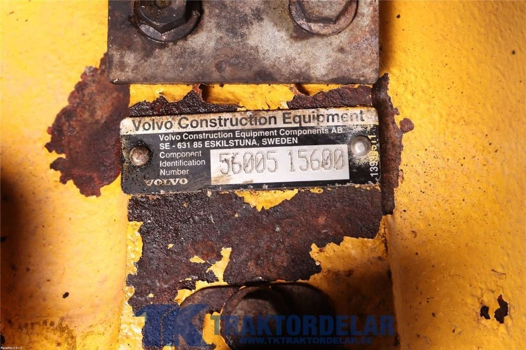 Volvo L 120 G Framvagn - Náprava a díly pro Stavební technika: obrázek 3 Volvo L 120 G Framvagn - Náprava a díly pro Stavební technika: obrázek 3