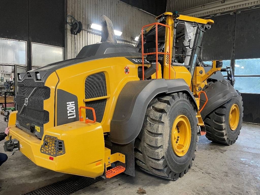 Volvo L 120 H - Kolový nakladač: obrázek 4 Volvo L 120 H - Kolový nakladač: obrázek 4