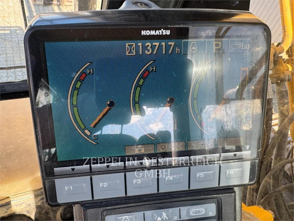 Komatsu PC450LC-8 - Pásové rýpadlo: obrázek 5 Komatsu PC450LC-8 - Pásové rýpadlo: obrázek 5