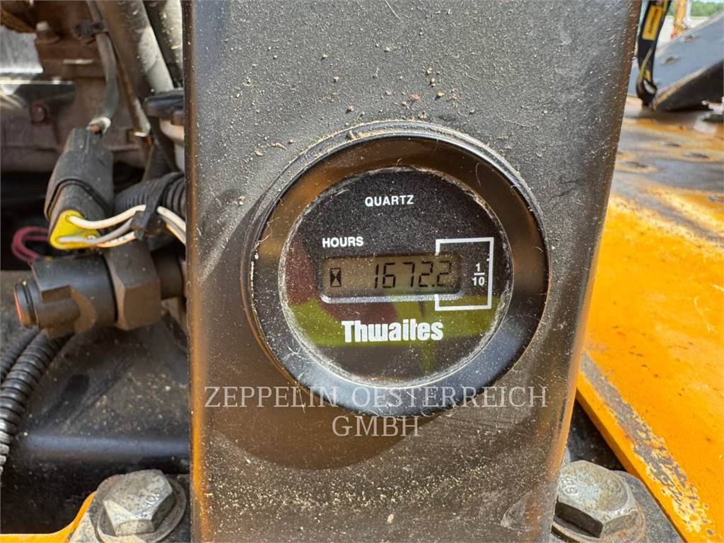 Thwaites T450 - Mini-sklápěčka: obrázek 5 Thwaites T450 - Mini-sklápěčka: obrázek 5