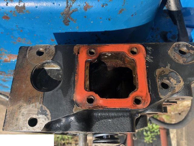 1004.40T CT 3054 Manitou - Hlava válců pro Zemědělská technika: obrázek 1 1004.40T CT 3054 Manitou - Hlava válců pro Zemědělská technika: obrázek 1
