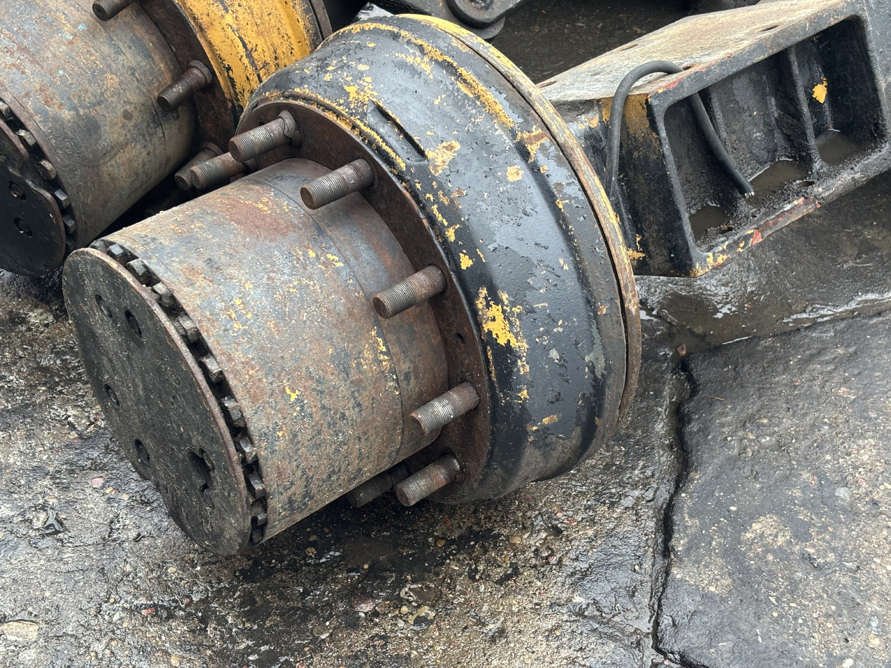 Atlas 1604 KZW Oś Tylnia Most Tylni Zwolnica Zwrotnica Obudowa Pochwa Układ Planetarny CZĘŚCI - Těhlice pro Zemědělská technika: obrázek 2 Atlas 1604 KZW Oś Tylnia Most Tylni Zwolnica Zwrotnica Obudowa Pochwa Układ Planetarny CZĘŚCI - Těhlice pro Zemědělská technika: obrázek 2