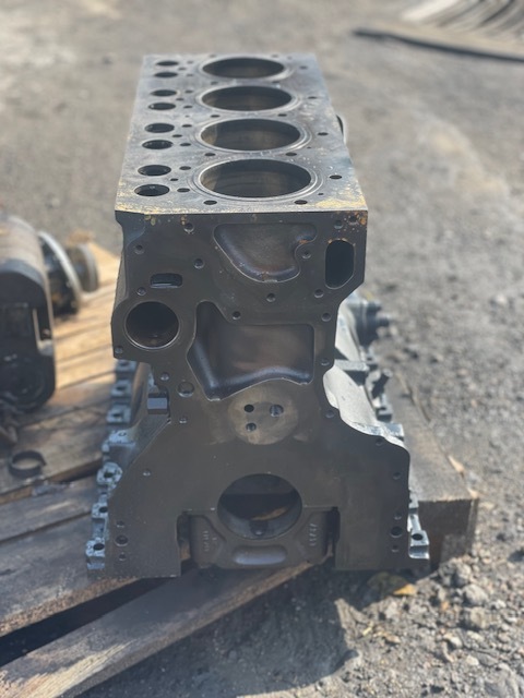 Blok Silnika Valmet Sisu 420 DR / 420 DSRE - Blok válců pro Zemědělská technika: obrázek 3 Blok Silnika Valmet Sisu 420 DR / 420 DSRE - Blok válců pro Zemědělská technika: obrázek 3