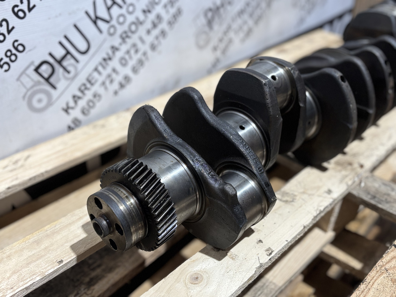 Case 5130 5140 5150 Maxxum 5140 Cummins 6BT Wał Korbowy J908032 J929037 J918324 - Zalomený hřídel pro Zemědělská technika: obrázek 1 Case 5130 5140 5150 Maxxum 5140 Cummins 6BT Wał Korbowy J908032 J929037 J918324 - Zalomený hřídel pro Zemědělská technika: obrázek 1