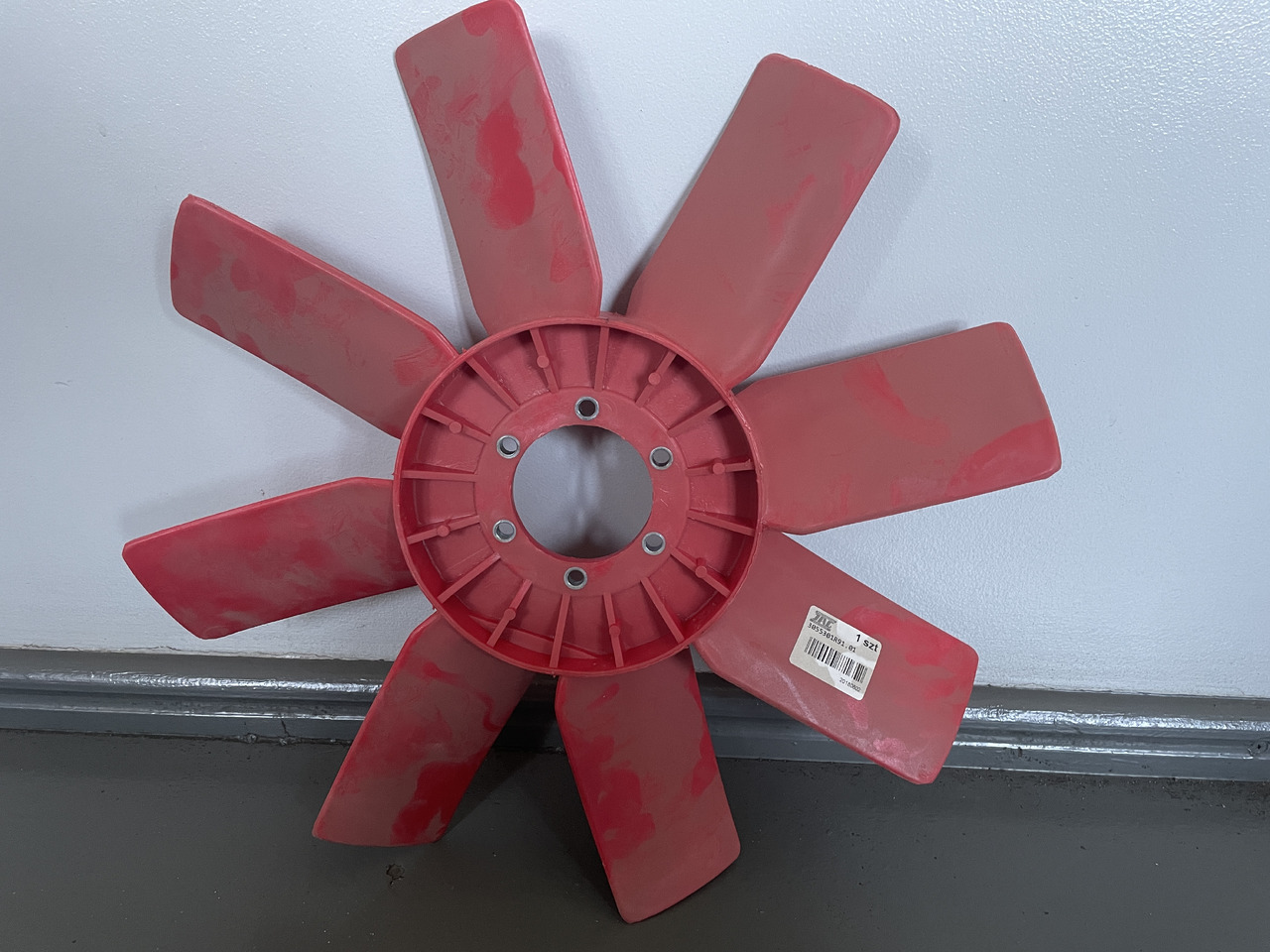 Case - wiatrak wentylator chłodnicy 480mm 3055301R91 - Ventilátor pro Zemědělská technika: obrázek 1 Case - wiatrak wentylator chłodnicy 480mm 3055301R91 - Ventilátor pro Zemědělská technika: obrázek 1