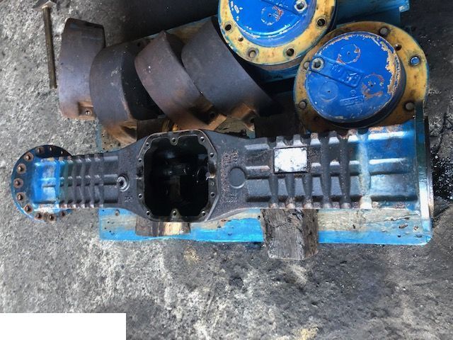 Caterpillar 906 - Półoś - Poloosa pro Stavební technika: obrázek 1 Caterpillar 906 - Półoś - Poloosa pro Stavební technika: obrázek 1