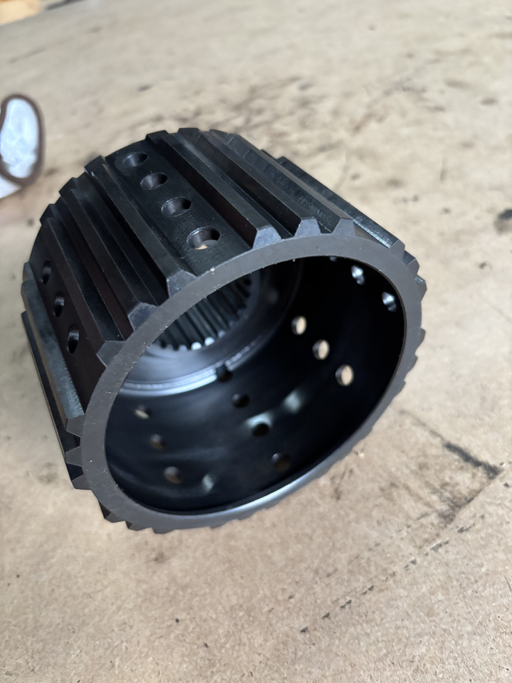 Claas AXION 830 Kosz 00 1134 327 0 0011343270 - Spojková lamela pro Zemědělská technika: obrázek 4 Claas AXION 830 Kosz 00 1134 327 0 0011343270 - Spojková lamela pro Zemědělská technika: obrázek 4