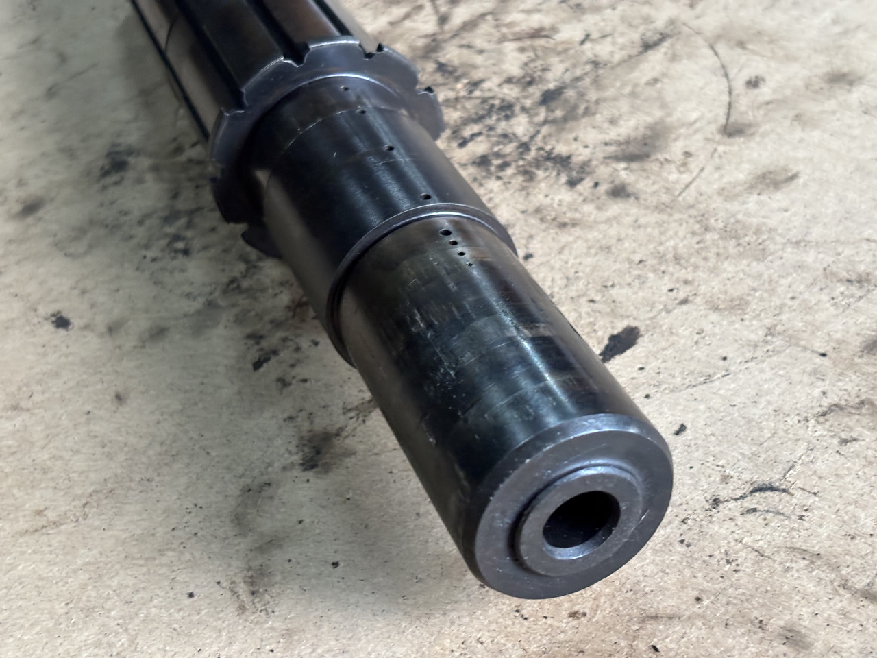 Claas AXION 830 Wałek przekładni podajnika zbożowego 00 1137 076 0 00 1149 403 0 - Kardan pro Zemědělská technika: obrázek 4 Claas AXION 830 Wałek przekładni podajnika zbożowego 00 1137 076 0 00 1149 403 0 - Kardan pro Zemědělská technika: obrázek 4