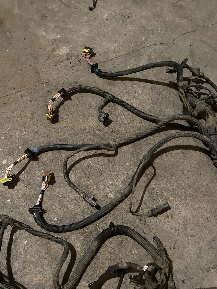 Claas Arion 550-520 650-620 - kabel wiązka elektryczna 0011510550 - Kabely/ Vodiče pro Traktor: obrázek 5 Claas Arion 550-520 650-620 - kabel wiązka elektryczna 0011510550 - Kabely/ Vodiče pro Traktor: obrázek 5