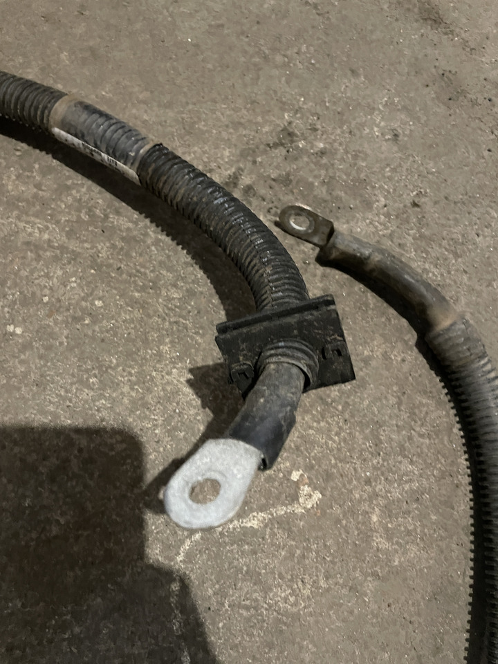 Claas Arion 550-520 650-620 - kabel wiązka elektryczna 0021503002 - Kabely/ Vodiče pro Traktor: obrázek 3 Claas Arion 550-520 650-620 - kabel wiązka elektryczna 0021503002 - Kabely/ Vodiče pro Traktor: obrázek 3