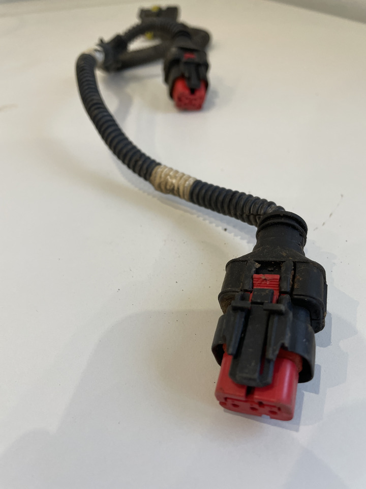 Claas Arion 550-520 650-620 - kabel wiązka elektryczna 0021523032 - Kabely/ Vodiče pro Traktor: obrázek 3 Claas Arion 550-520 650-620 - kabel wiązka elektryczna 0021523032 - Kabely/ Vodiče pro Traktor: obrázek 3