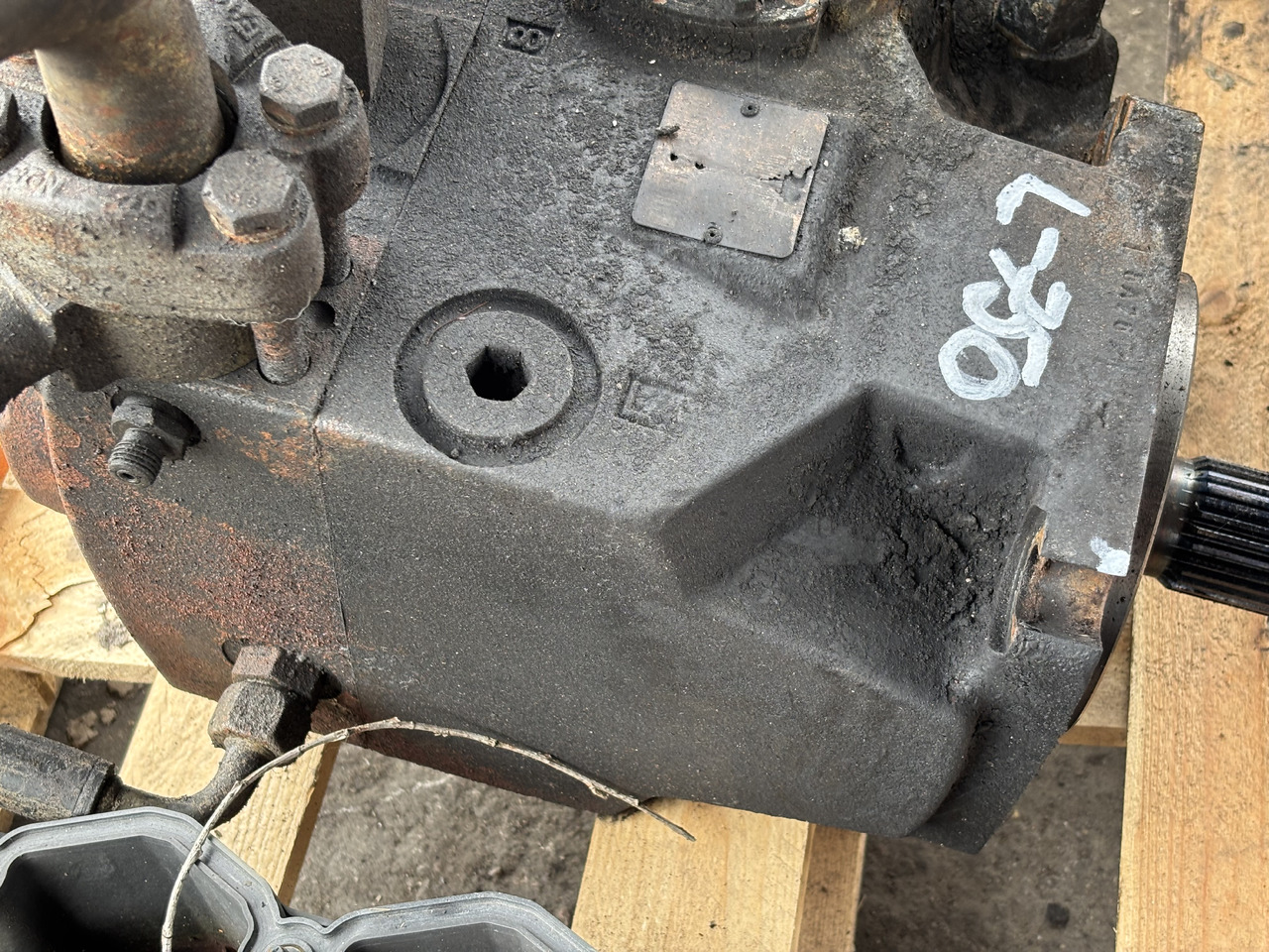 Claas Lexion 620 630 650 660 670 750 760 Pompa Hydrauliczna Hydrostat  0018024651  CZĘŚCI - Hydraulické čerpadlo pro Zemědělská technika: obrázek 4 Claas Lexion 620 630 650 660 670 750 760 Pompa Hydrauliczna Hydrostat  0018024651  CZĘŚCI - Hydraulické čerpadlo pro Zemědělská technika: obrázek 4