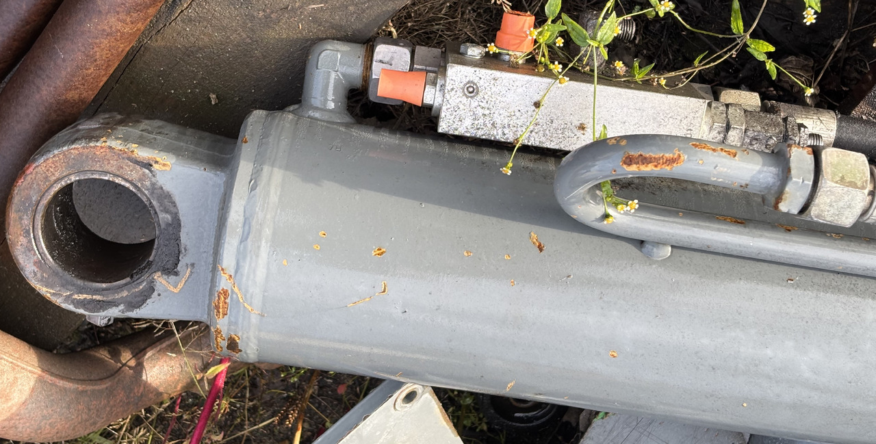 Claas Scorpion 7040 Siłownik Podnoszenia Siłownik Wyrównania 0013003700 0013003720 - Hydraulický válec pro Teleskopický manipulátor: obrázek 4 Claas Scorpion 7040 Siłownik Podnoszenia Siłownik Wyrównania 0013003700 0013003720 - Hydraulický válec pro Teleskopický manipulátor: obrázek 4