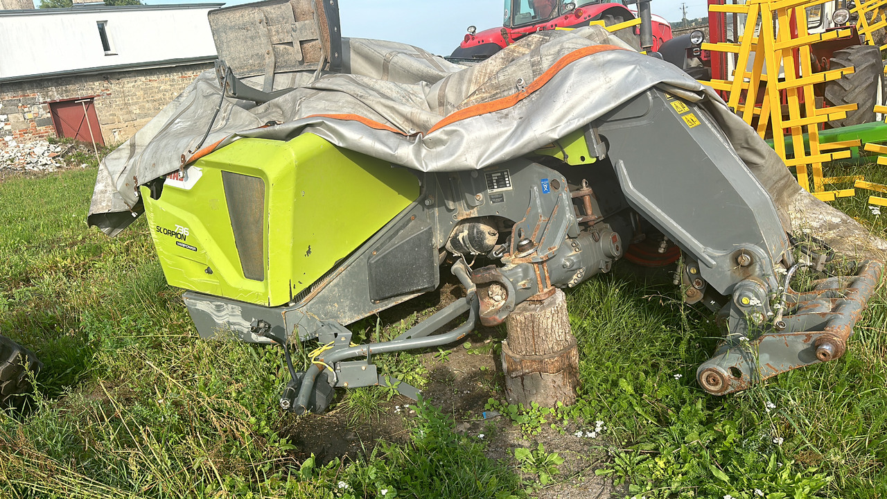 Claas Scorpion 732 części zwolnica zwrotnica Piasta koła most silnik skrzynia kabina inne - Těhlice pro Zemědělská technika: obrázek 5 Claas Scorpion 732 części zwolnica zwrotnica Piasta koła most silnik skrzynia kabina inne - Těhlice pro Zemědělská technika: obrázek 5