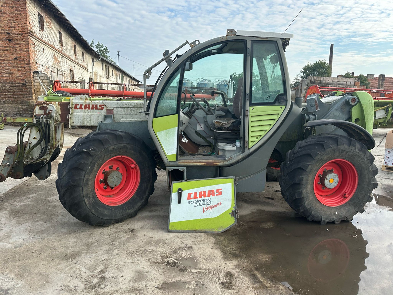 Claas Scorpion 9040 Variopower - most zwolnica zwrotnica satelity - Koncový převod pro Zemědělská technika: obrázek 1 Claas Scorpion 9040 Variopower - most zwolnica zwrotnica satelity - Koncový převod pro Zemědělská technika: obrázek 1