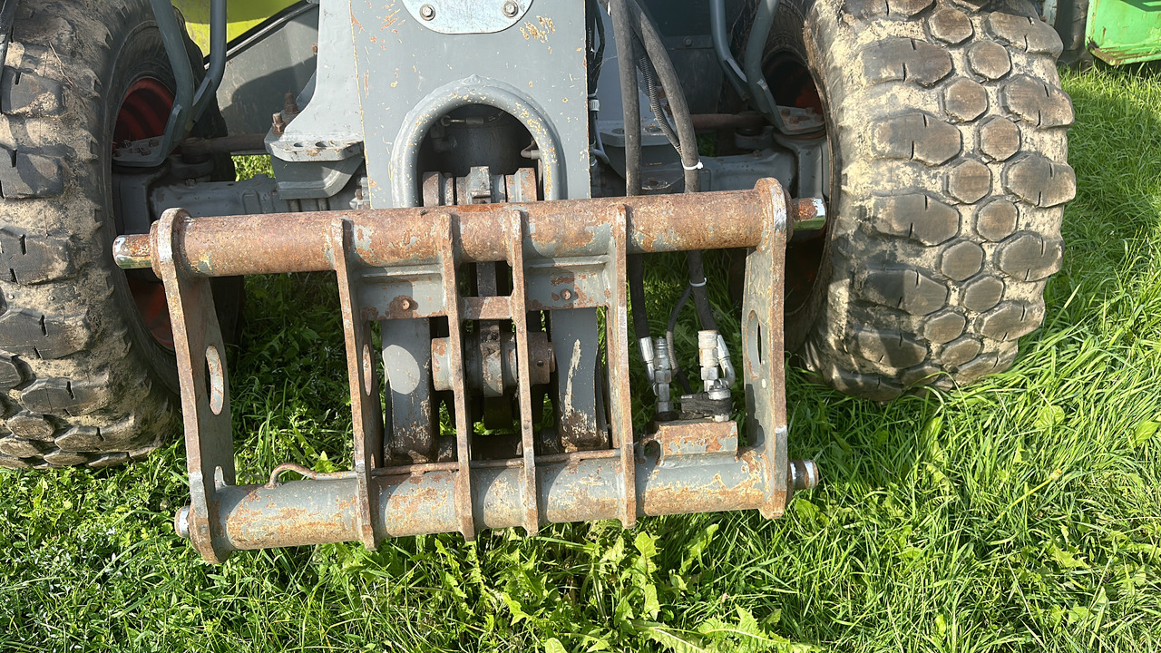 Claas Scorpion Karetka adapter nośnik narzędzi - Rychloupínací pro Zemědělská technika: obrázek 1 Claas Scorpion Karetka adapter nośnik narzędzi - Rychloupínací pro Zemědělská technika: obrázek 1