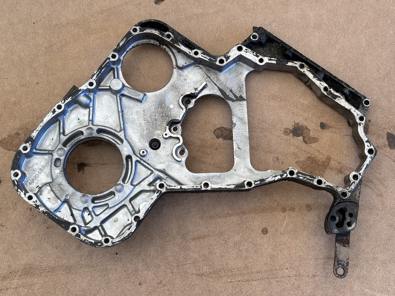 Cummins 6CT 6CT8.3 6C8.3 Obudowa koła zębatego Wałka rozrządu 4992991 4995483 - Rozvodový hřídel pro Zemědělská technika: obrázek 1 Cummins 6CT 6CT8.3 6C8.3 Obudowa koła zębatego Wałka rozrządu 4992991 4995483 - Rozvodový hřídel pro Zemědělská technika: obrázek 1