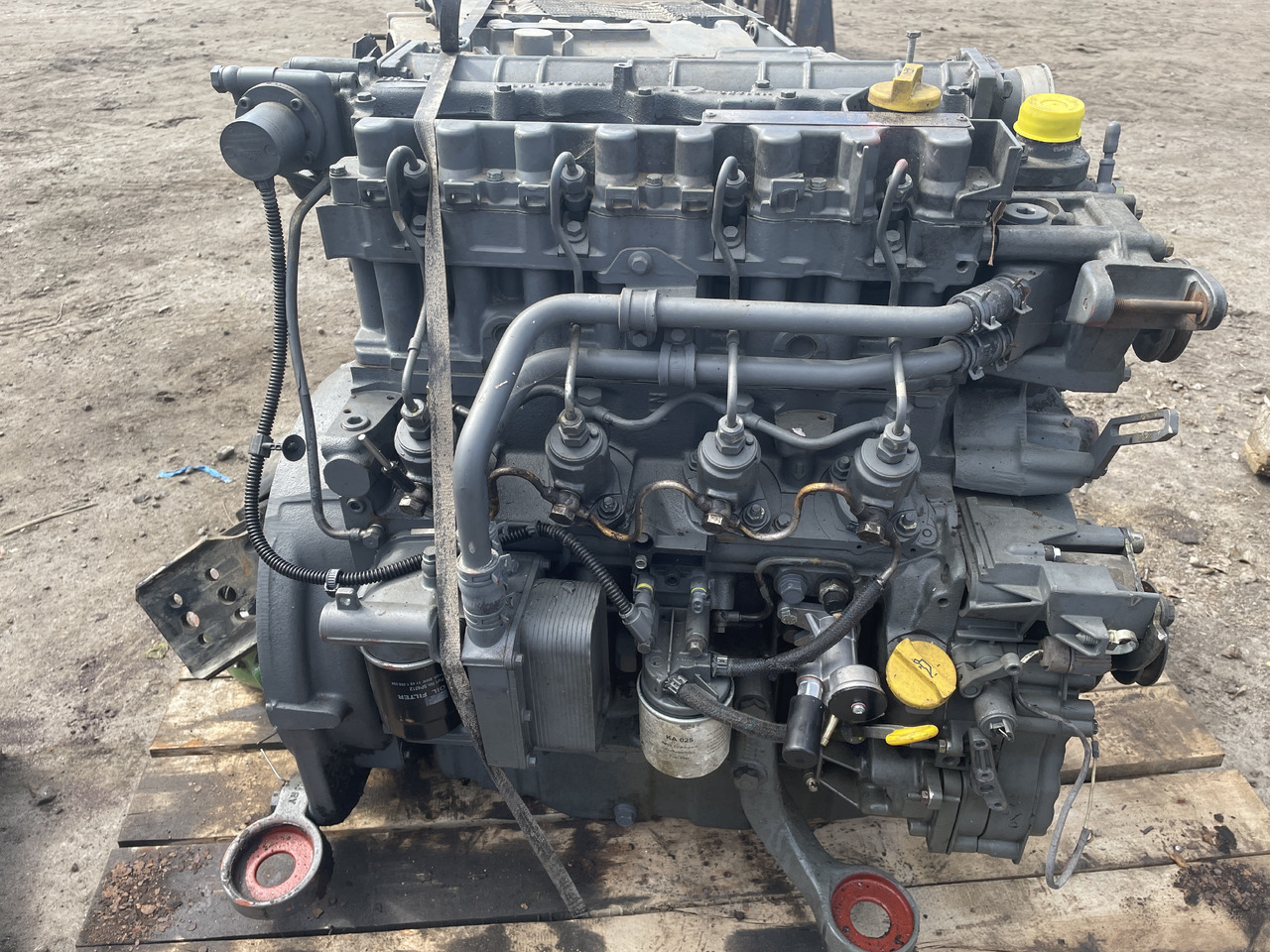 Deutz D2011L04W - silnik kompletny - Motor: obrázek 1 Deutz D2011L04W - silnik kompletny - Motor: obrázek 1