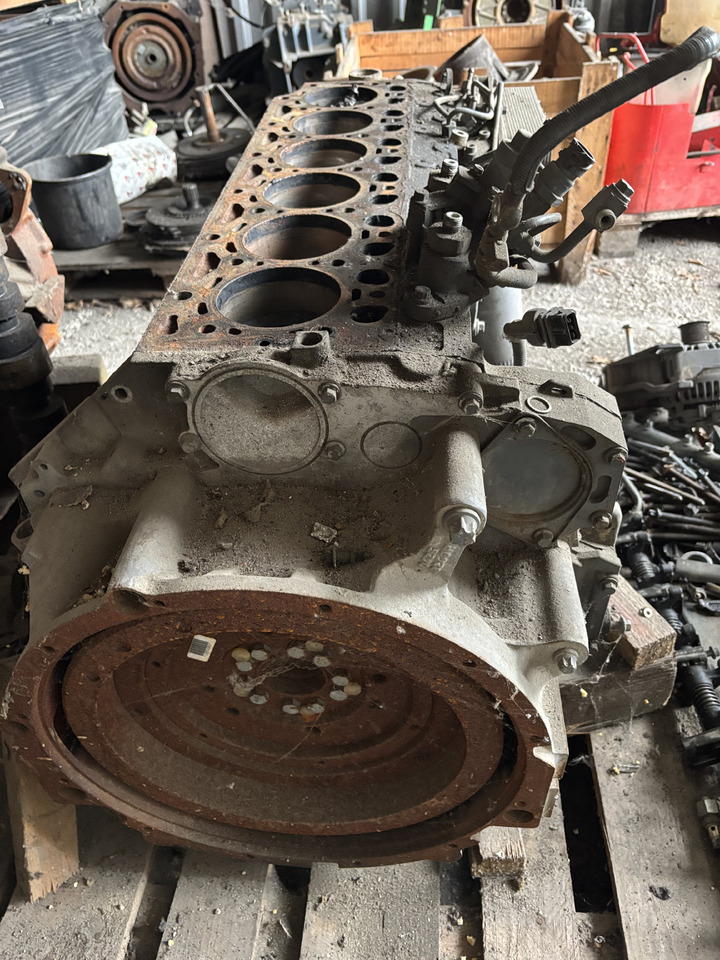 Deutz TCD 6.1 L6 Silnik Chłodnica Radiator Koło Pasowe Koło Zamachowe Głowica CZĘŚCI - Setrvačník pro Zemědělská technika: obrázek 2 Deutz TCD 6.1 L6 Silnik Chłodnica Radiator Koło Pasowe Koło Zamachowe Głowica CZĘŚCI - Setrvačník pro Zemědělská technika: obrázek 2