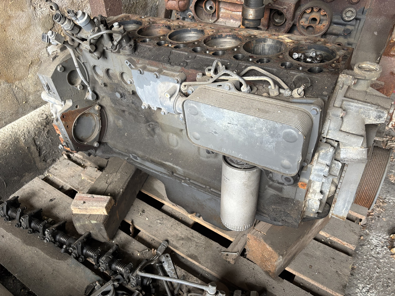 Deutz TCD 6.1 L6 Silnik Chłodnica Radiator Koło Pasowe Koło Zamachowe Głowica CZĘŚCI - Setrvačník pro Zemědělská technika: obrázek 1 Deutz TCD 6.1 L6 Silnik Chłodnica Radiator Koło Pasowe Koło Zamachowe Głowica CZĘŚCI - Setrvačník pro Zemědělská technika: obrázek 1