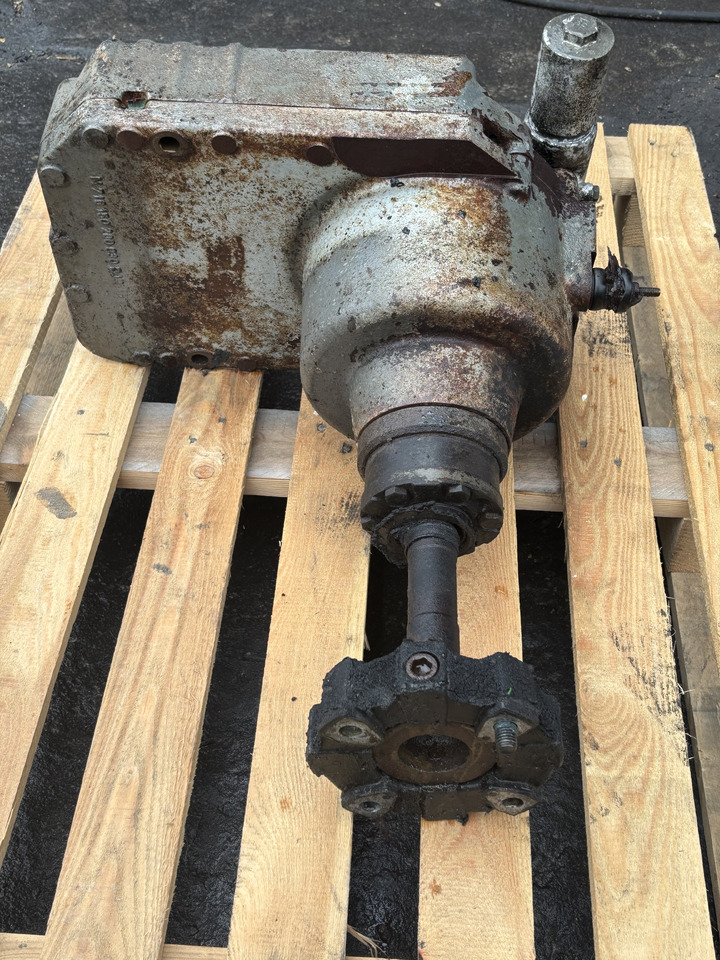 Fendt 700 712 714 716 800 818 820 COM1 COM2 Przedni WOM PTO Kompletny 716150200031 - Transmise pro Zemědělská technika: obrázek 2 Fendt 700 712 714 716 800 818 820 COM1 COM2 Przedni WOM PTO Kompletny 716150200031 - Transmise pro Zemědělská technika: obrázek 2