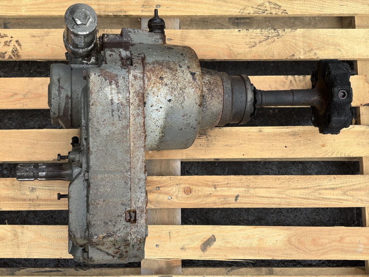 Fendt 700 712 714 716 800 818 820 COM1 COM2 Przedni WOM PTO Kompletny 716150200031 - Transmise pro Zemědělská technika: obrázek 5 Fendt 700 712 714 716 800 818 820 COM1 COM2 Przedni WOM PTO Kompletny 716150200031 - Transmise pro Zemědělská technika: obrázek 5